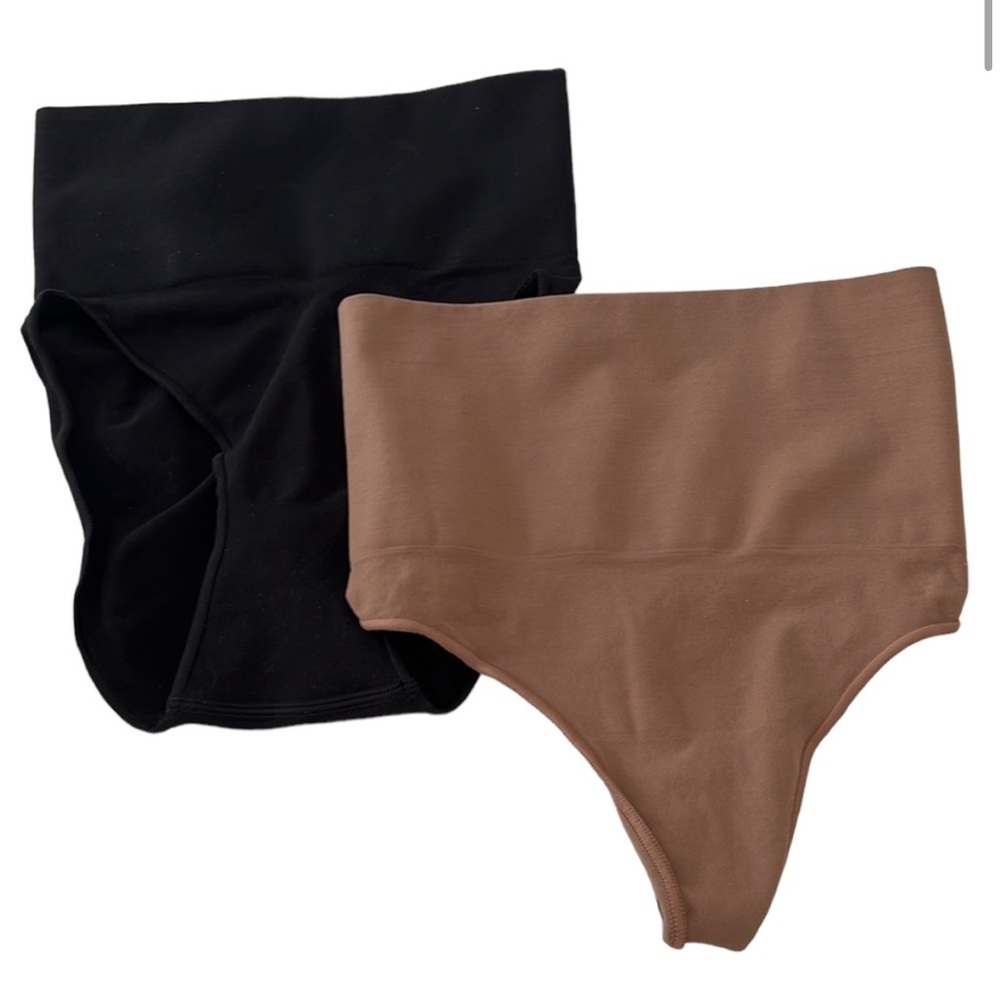 SKIMS Tummy Control Underwear New Never Worn Shapewear •small/medium set of two